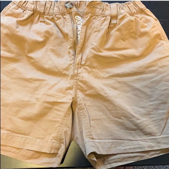 LIKE NEW ⛳️Chubbies⛳️ Shorts 5.5in inseam - Picture 2 of 4